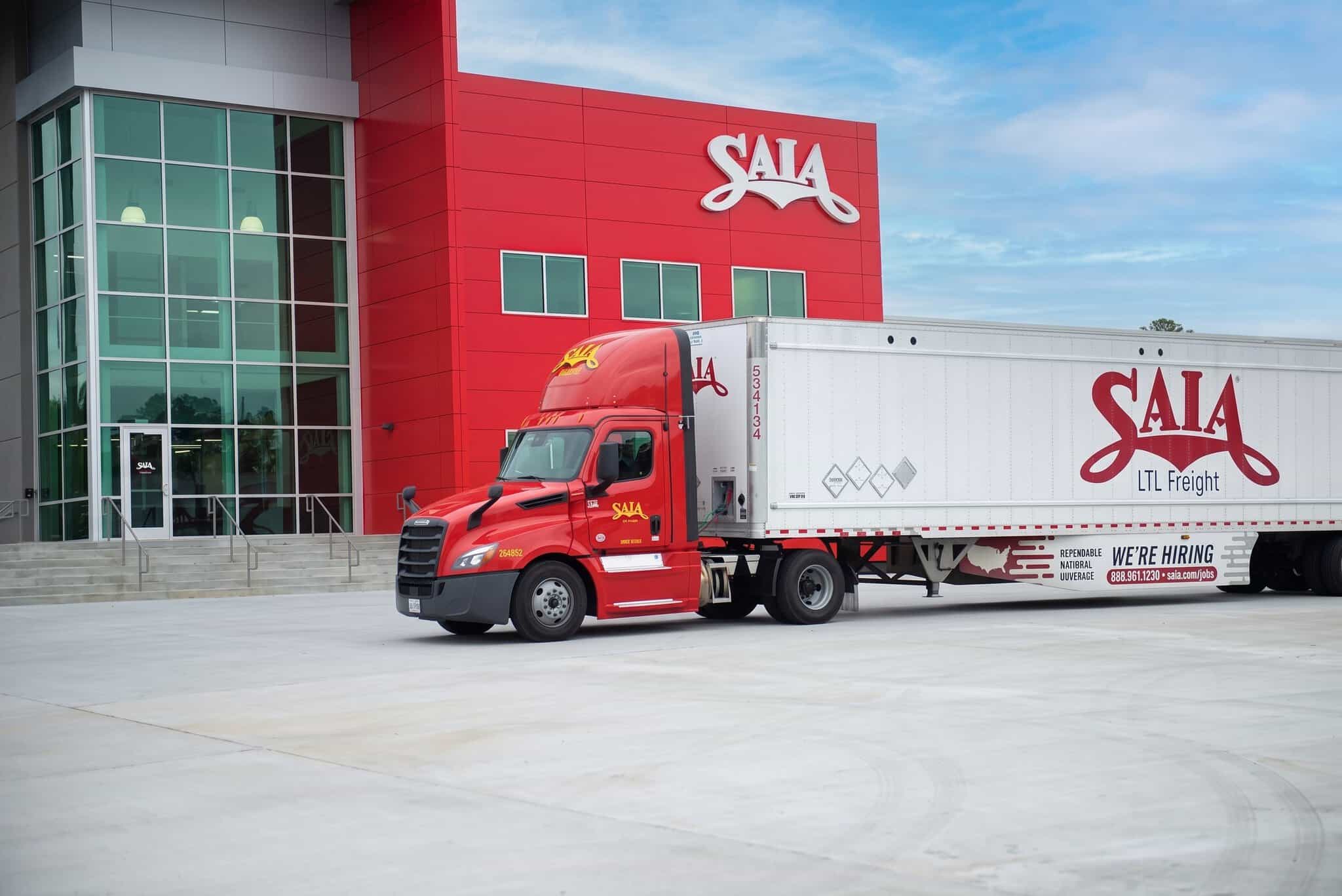 SAIA LTL Freight Garland SAIA LTL Freight Garland